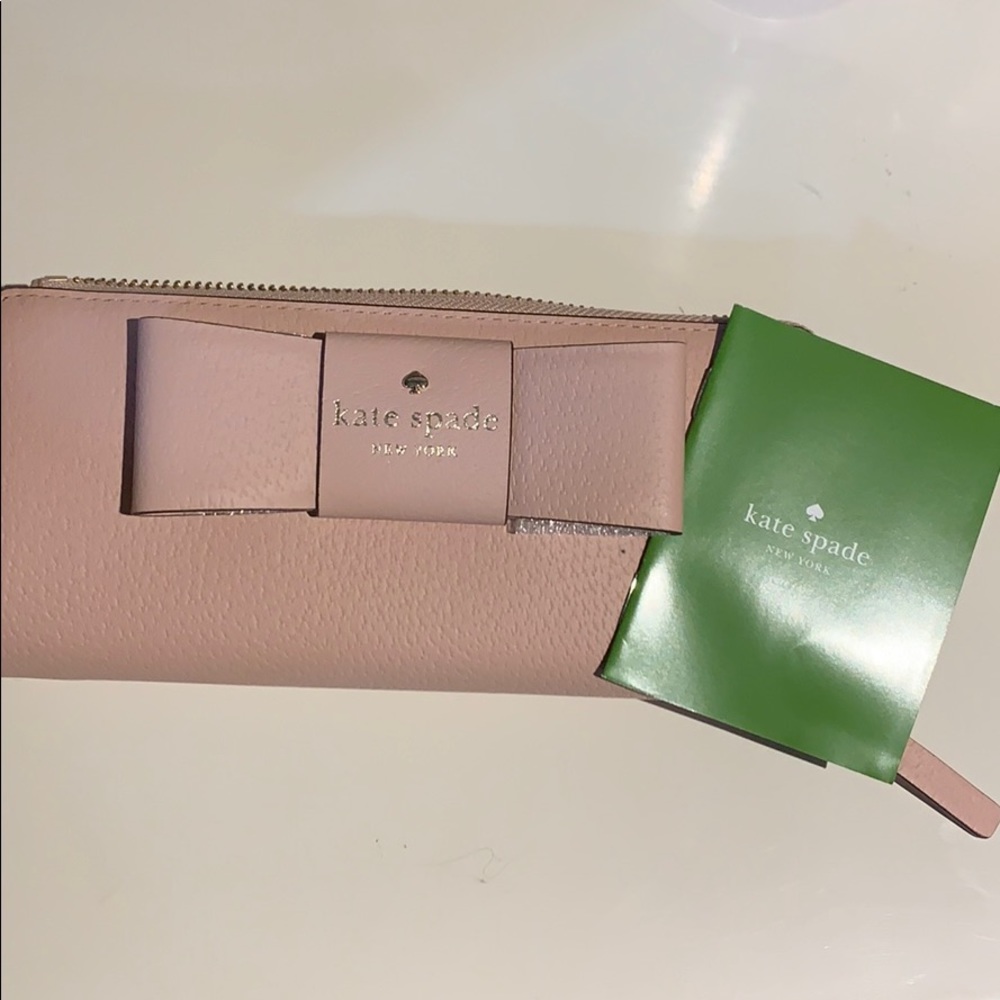 Unused Kate Spade Light Pink Wallet